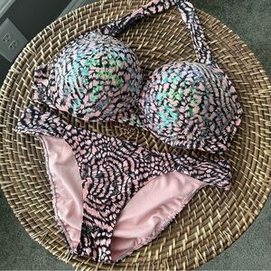 Victoria’s Secret Miraculous Bombshell Bikini